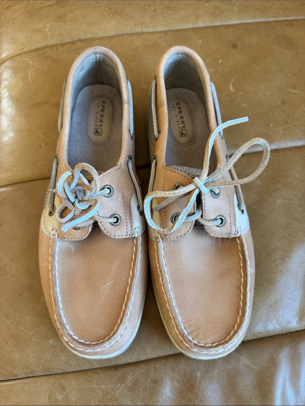 Sperry Leather Boat Shoes in Tan